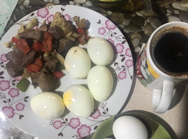 Boiled egg, Mixed pork meat with liver and avocado