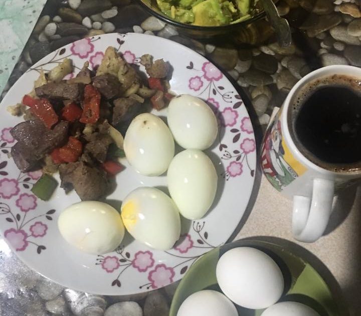 Boiled egg, Mixed pork meat with liver and avocado