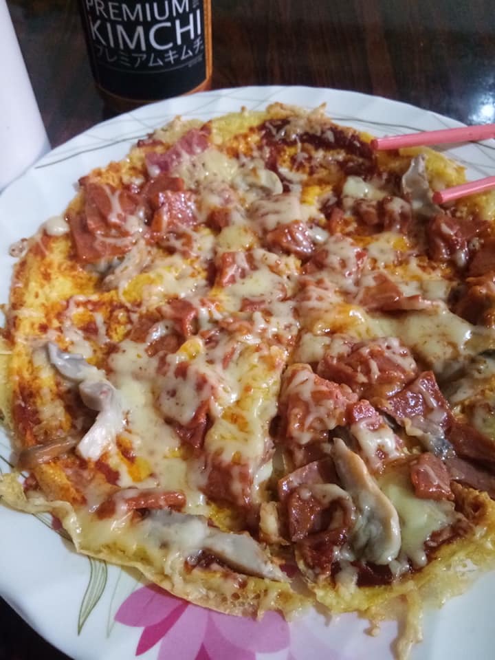 Low Carb Cheese Pizza