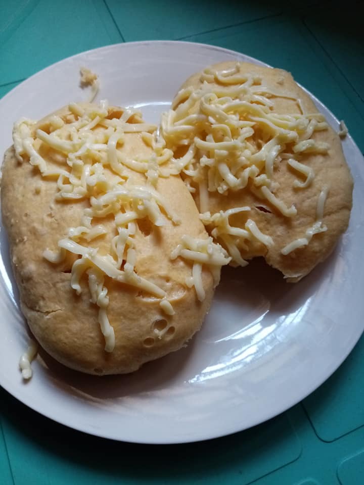 Low Carb Cheesy Bread