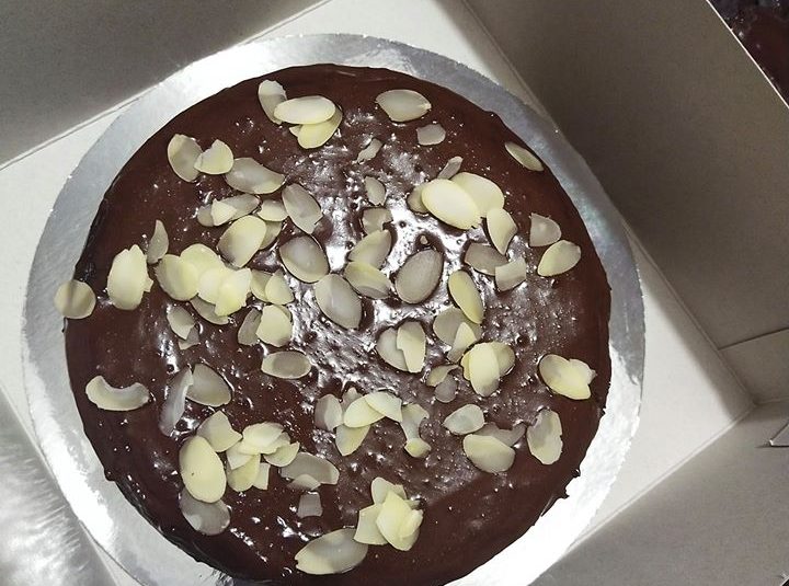 Almond Flour Chocolate Cake