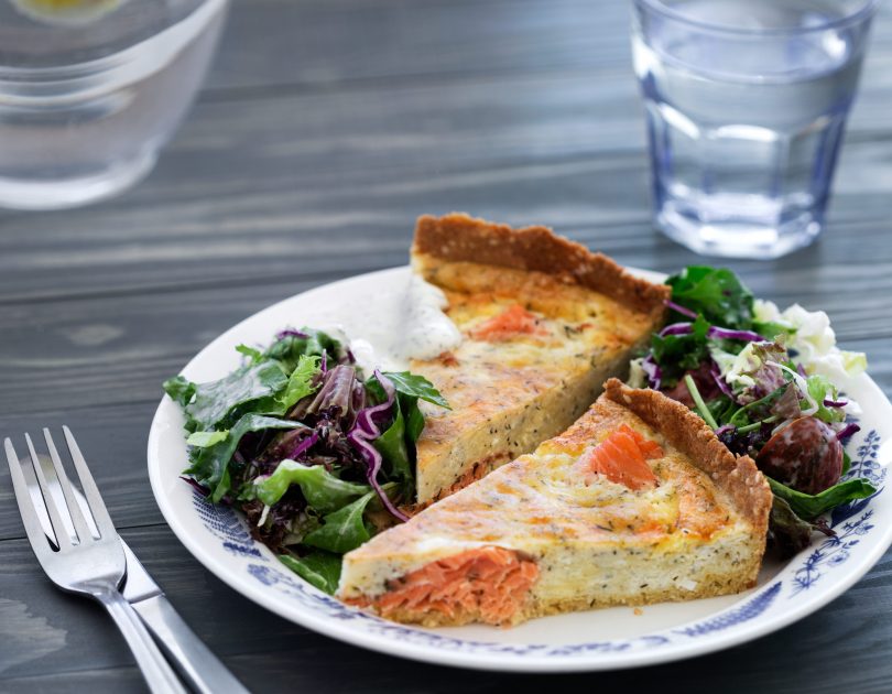 Keto salmon pie