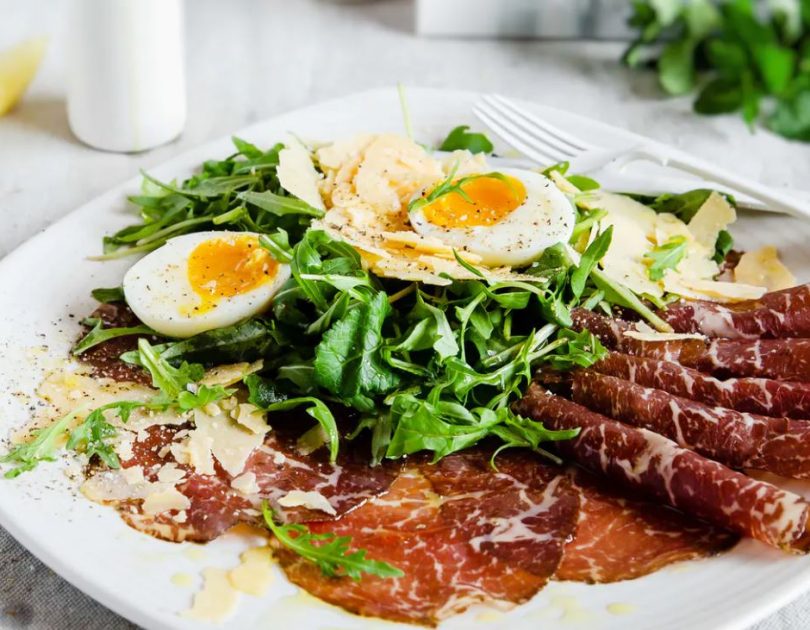 Low carb bresaola plate