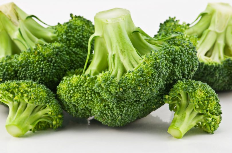 Is Broccoli Keto? Carbs, Calories and Recipe.