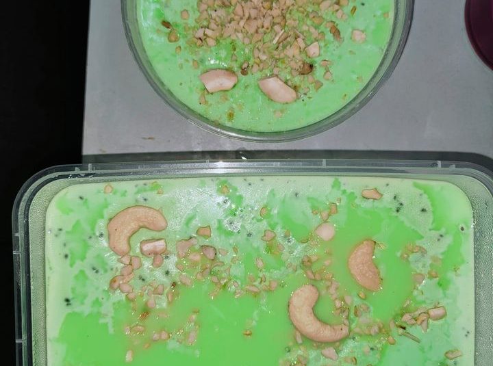 Low Carb Buko-Pandan Gelatin