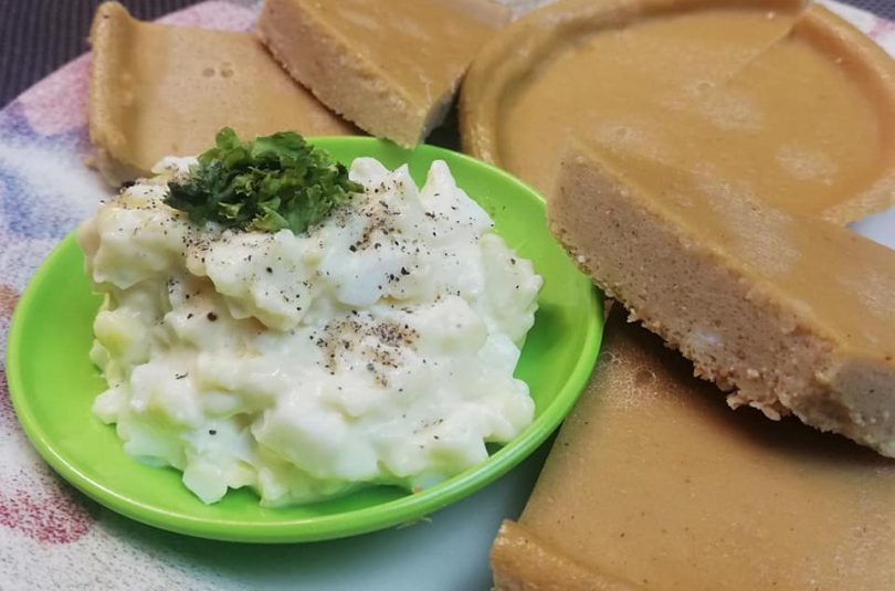 Low Carb Rice Cooker Peanut Butter Bread