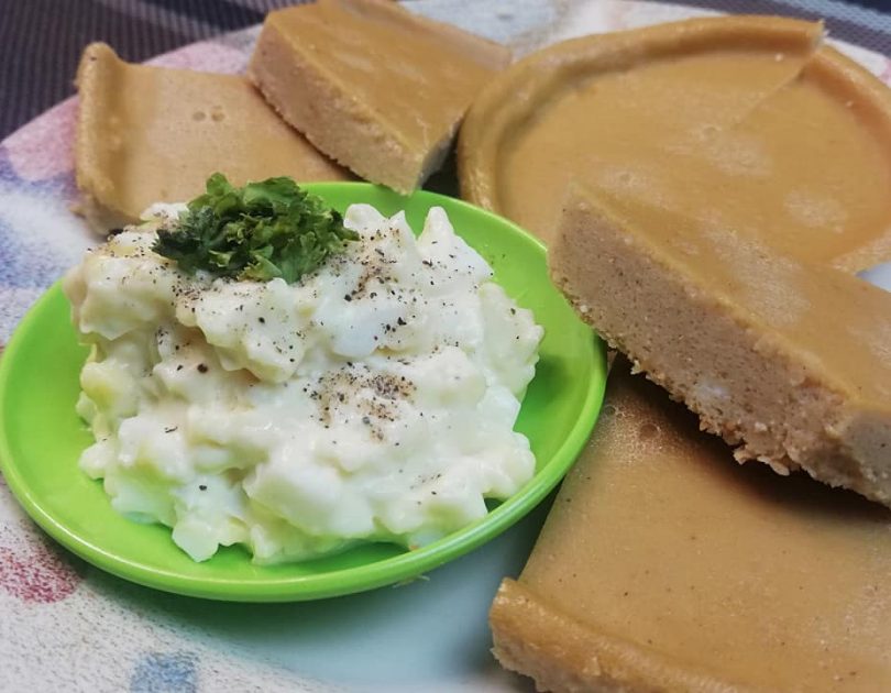 Low Carb Rice Cooker Peanut Butter Bread