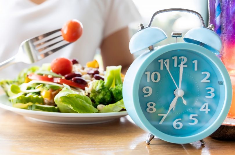 INTERMITTENT FASTING GUIDE FOR BEGINNERS